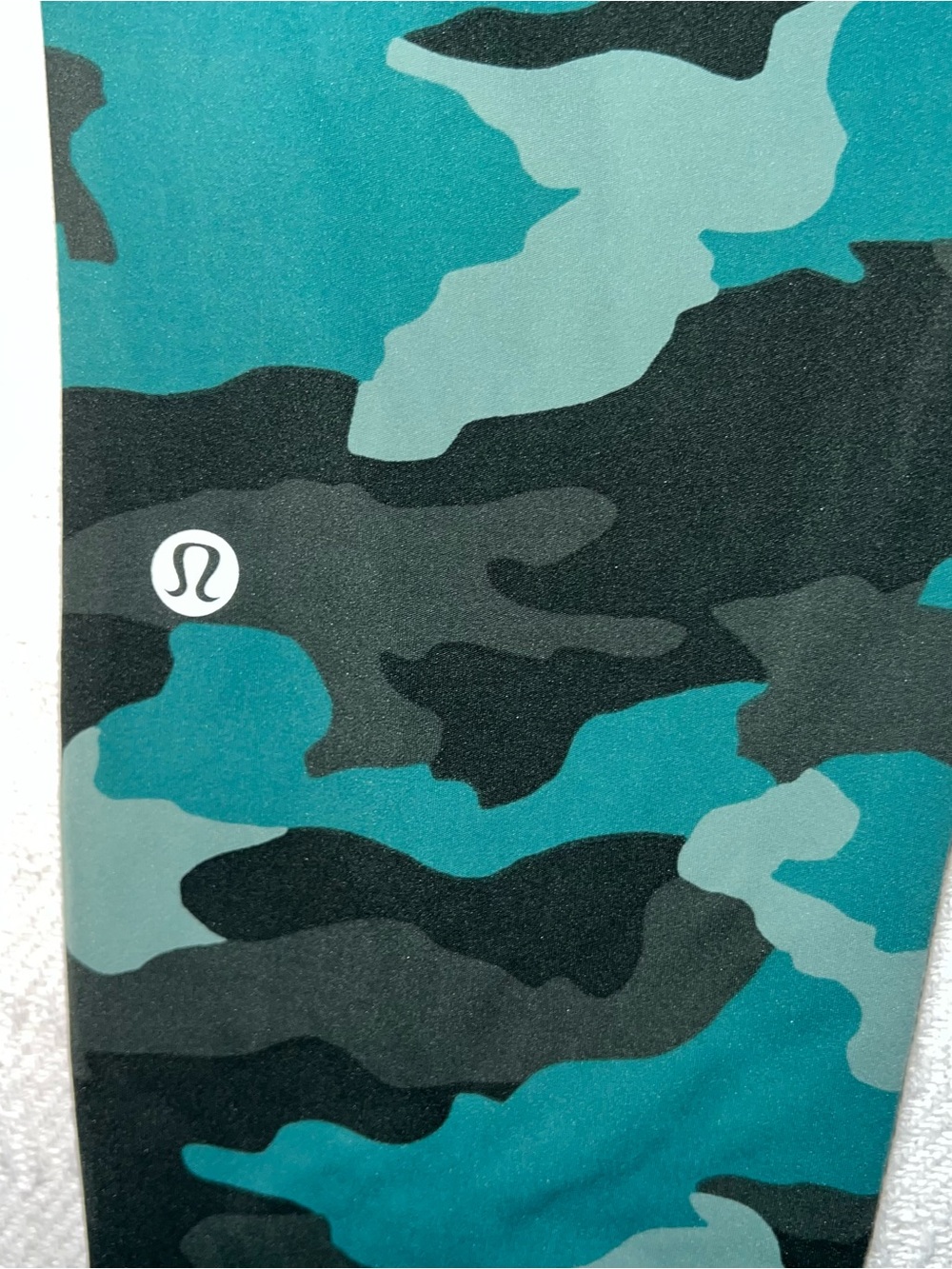 Lululemon Base Pace High Rise Running Tight 25" Womens 8 Camo Gym Active - Picture 6 of 8